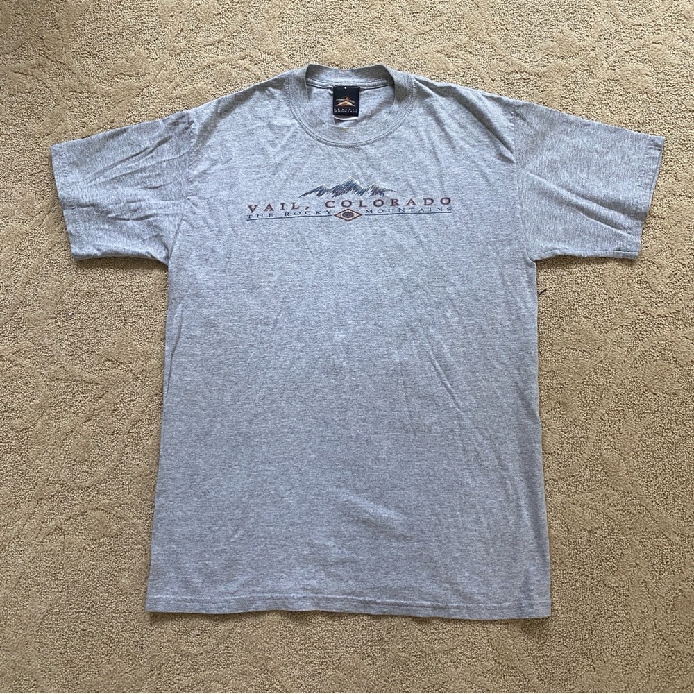 Vintage Colorado Tee Size Medium Ski Vail Beaver Creek Gray Rocky Mountains